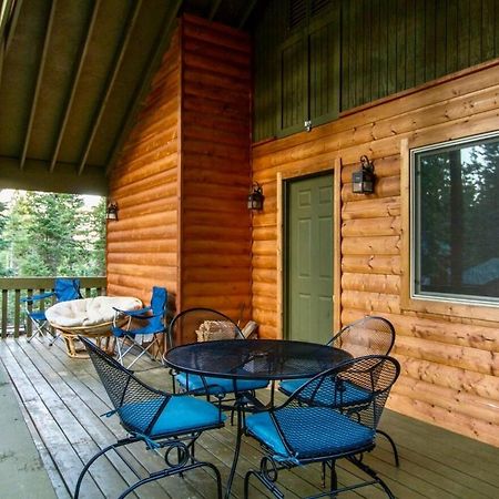 Lovely Log Cabin With Fire Pit! Duck Creek Village Eksteriør bilde